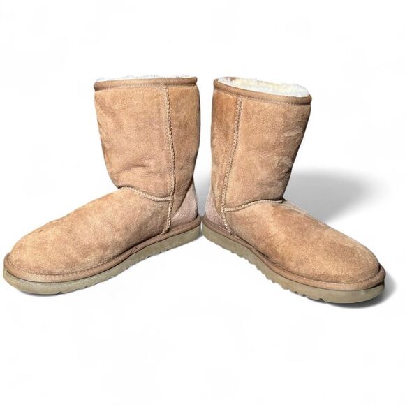 UGG Boots Classic Short II Genuine Sheepskin Chestnut Slip On Size 8 - Picture 4 of 6